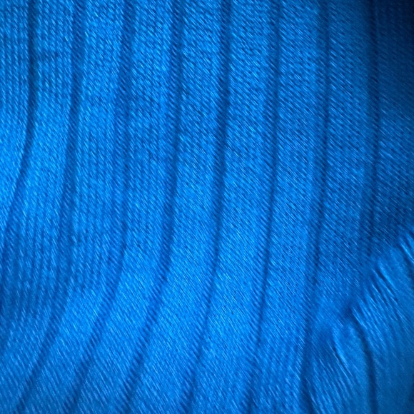 Pink Rose Blue Wide Sleeve Cropped Sweater - Picture 3 of 5